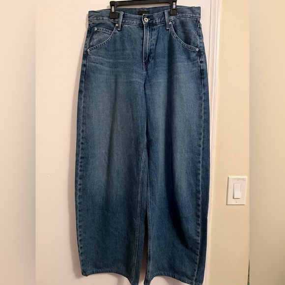 Uniqlo Denim Blue Barrel Wide Leg Jeans - Picture 5 of 9